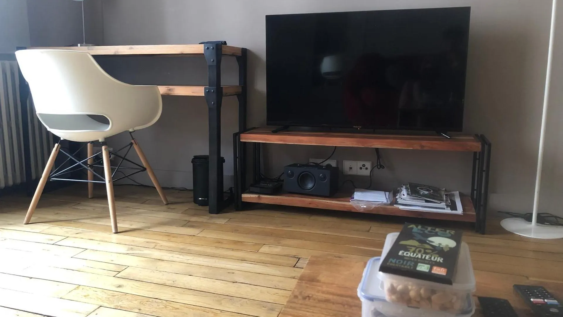 Apartamento Appartement Avec Balcon Dans Residence Calme Avec Gardien - París