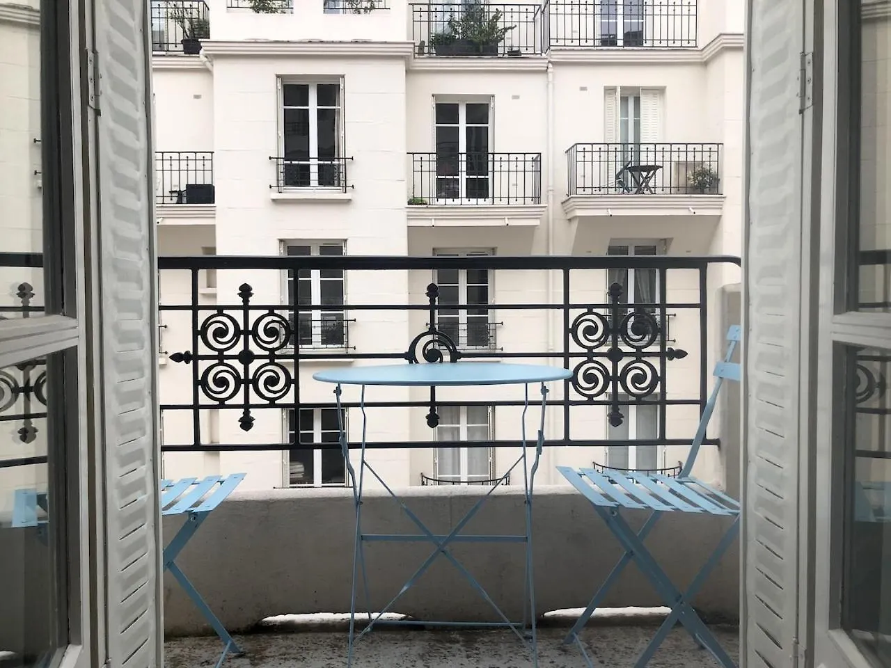 Appartement Avec Balcon Dans Residence Calme Avec Gardien - París 0*,  Francia